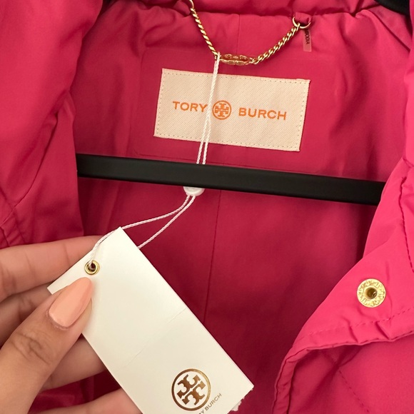 TORY BURCH PINK ROSE PUFFER VEST SMALL - Picture 3 of 4